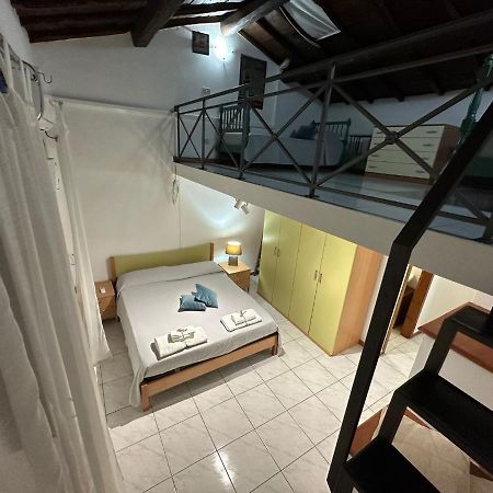 Apartamento Vicolo Rappini Terracina Exterior foto
